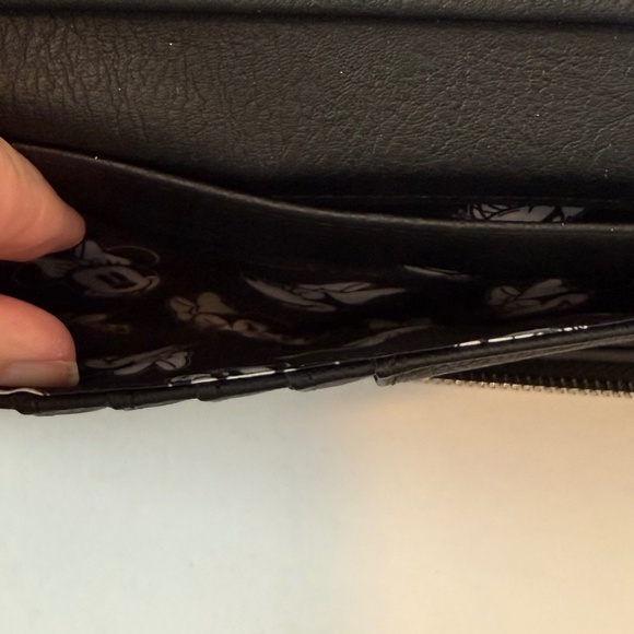 Loungefly Disney Minnie Mouse Polka Dot Denim Wallet - Picture 10 of 11